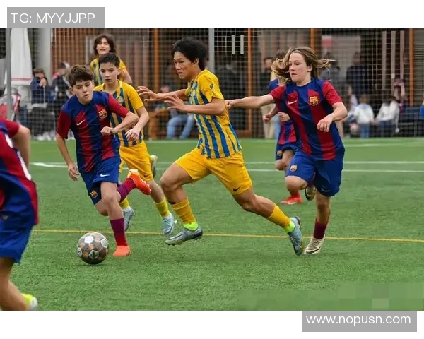 西班牙排球队在国际赛场上表现出色创新高备受关注的配合技巧引领潮流 西班牙排球队在国际赛场上表现出色创新高备受关注的配合技巧引领潮流