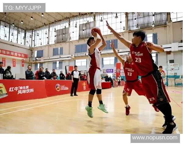 西安篮球队在世锦赛中的比赛经验与表现分析与反思 西安篮球队在世锦赛中的比赛经验与表现分析与反思